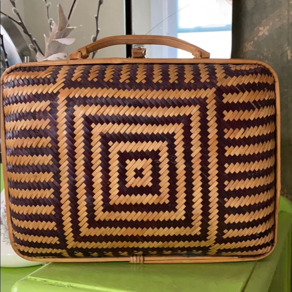 High quality basket purse